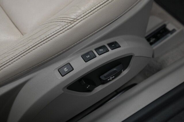 2009 Volvo C70 2dr Convertible Chicago IL
