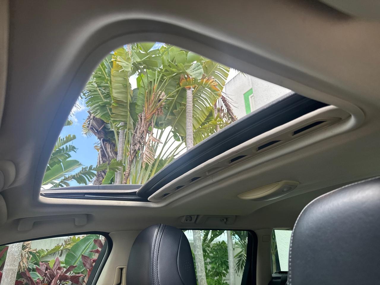2009 Volvo XC70 3.0T AWD WAGON LOW MILES 78,683 Pompano Beach FL