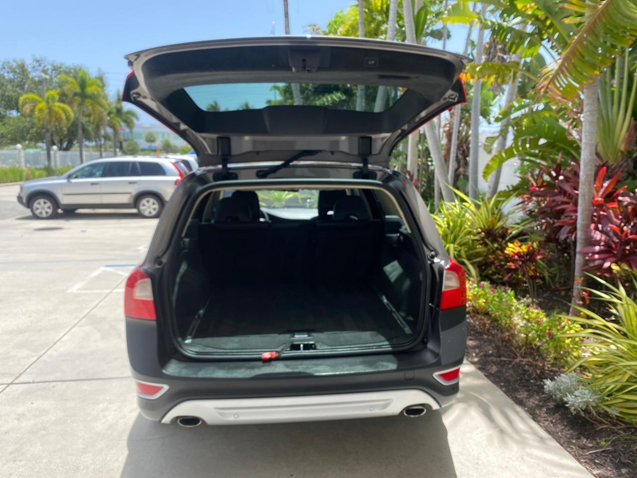 2009 Volvo XC70 3.0T AWD WAGON LOW MILES 78,683 Pompano Beach FL