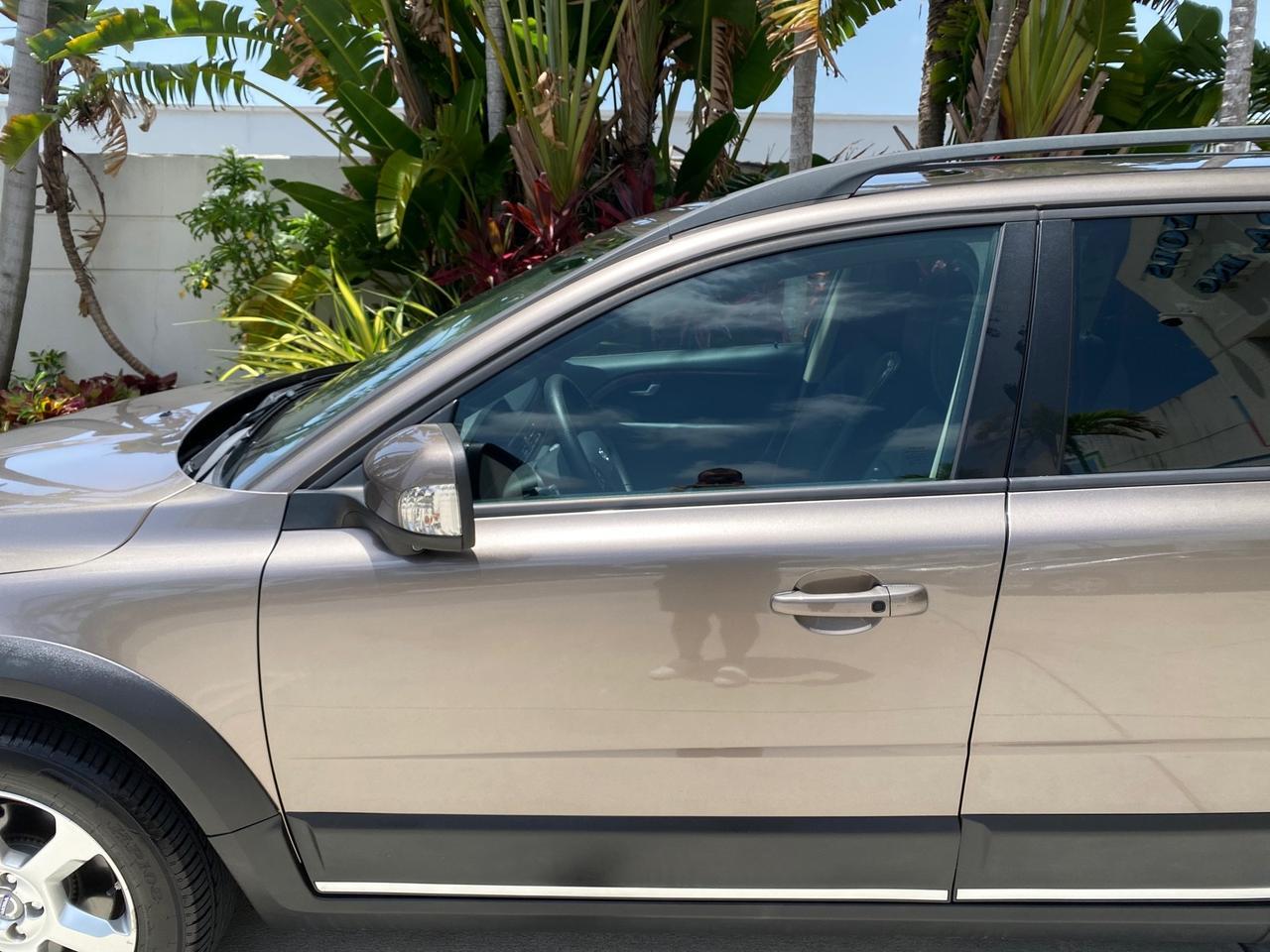 2009 Volvo XC70 3.0T AWD WAGON LOW MILES 78,683 Pompano Beach FL