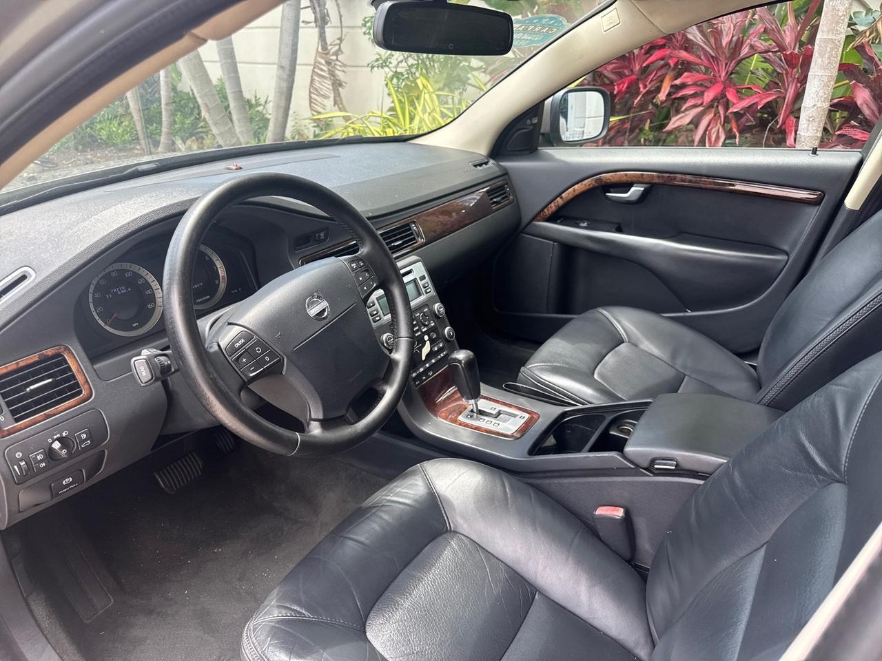 2009 Volvo XC70 3.0T AWD WAGON LOW MILES 78,683 Pompano Beach FL
