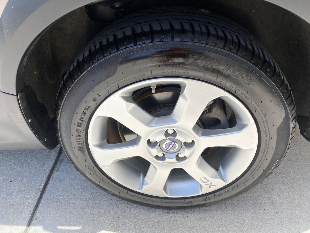 2009 Volvo XC70 3.0T AWD WAGON LOW MILES 78,683 Pompano Beach FL