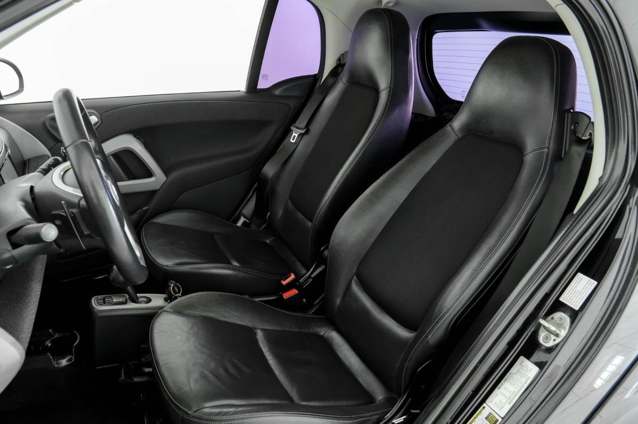 2009 smart fortwo PASSION AUTOMATIC GLASS ROOF LEATHER/CLOTH HEATED SEATS ALLOY WH Carrollton TX