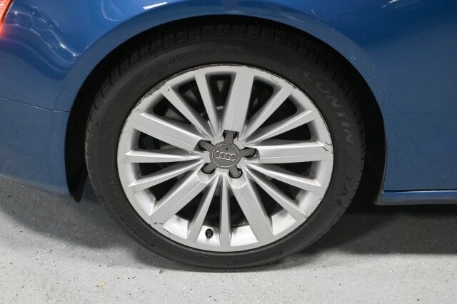 2010 Audi A5 Quattro Prestige 2dr Convertible Chicago IL