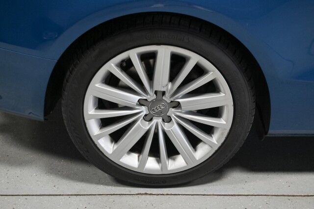 2010 Audi A5 Quattro Prestige 2dr Convertible Chicago IL