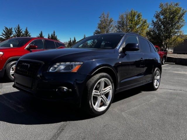 2010 Audi Q5 3.2 quattro Tiptronic Premium's photo