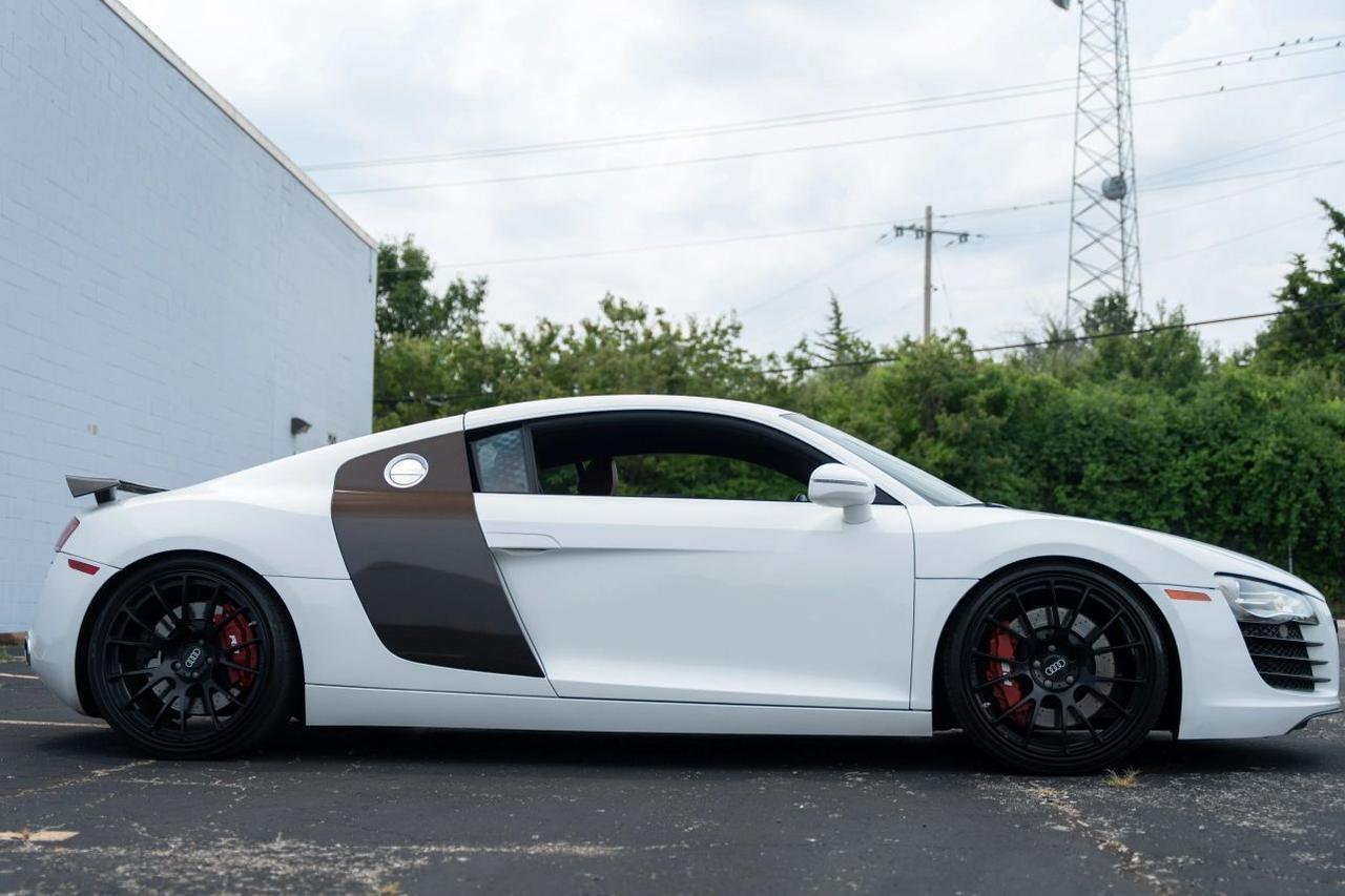 2010 Audi R8 4.2 Quattro Coupe 2D St. Louis MO