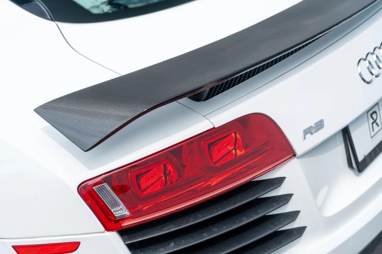 2010 Audi R8 4.2 Quattro Coupe 2D St. Louis MO