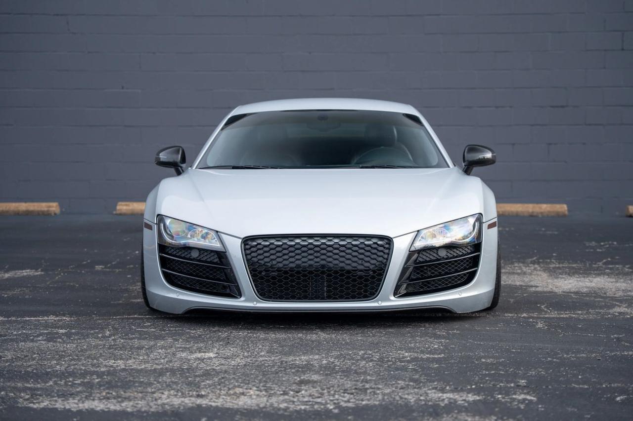 2010 Audi R8 5.2 Quattro Coupe 2D St. Louis MO