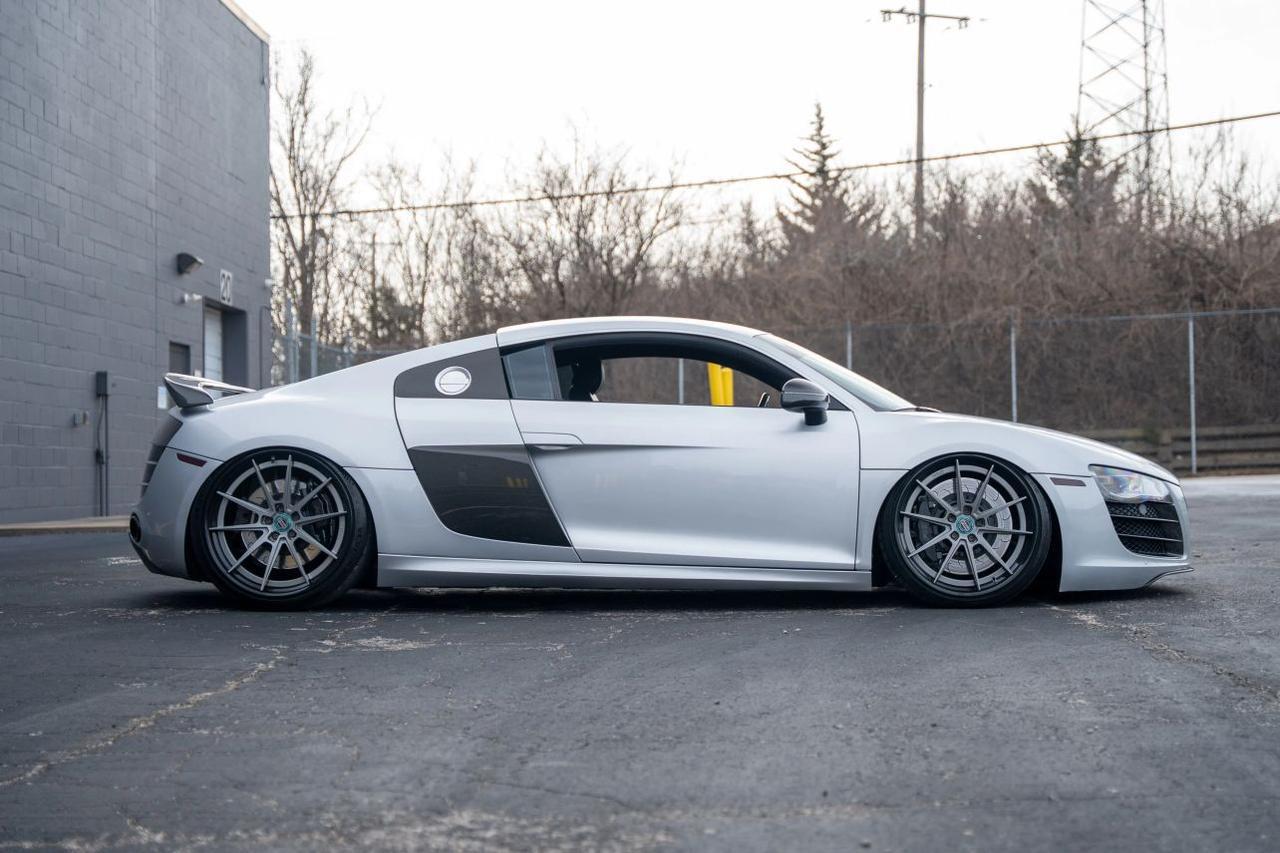2010 Audi R8 5.2 Quattro Coupe 2D St. Louis MO