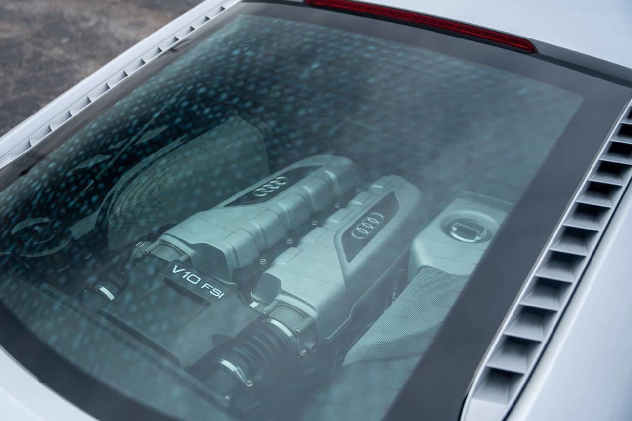 2010 Audi R8 5.2 Quattro Coupe 2D St. Louis MO