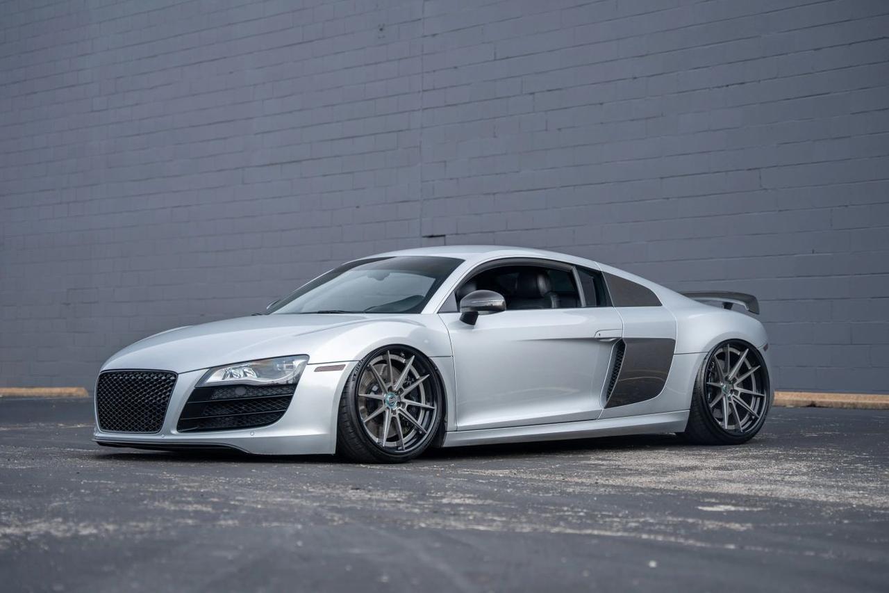 2010 Audi R8 5.2 Quattro Coupe 2D St. Louis MO