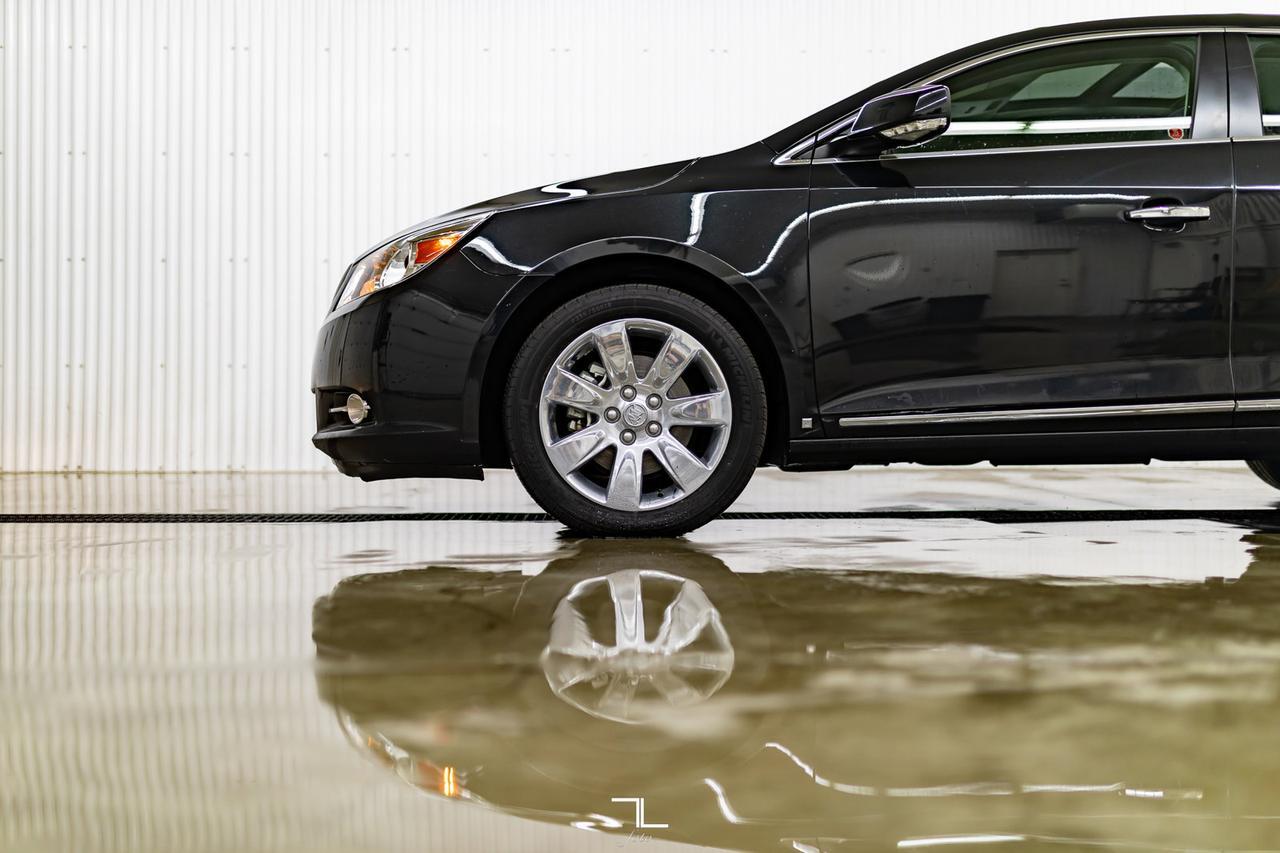 2010 Buick LaCrosse AWD CXL Leather Roof Nav BCam Red Deer AB