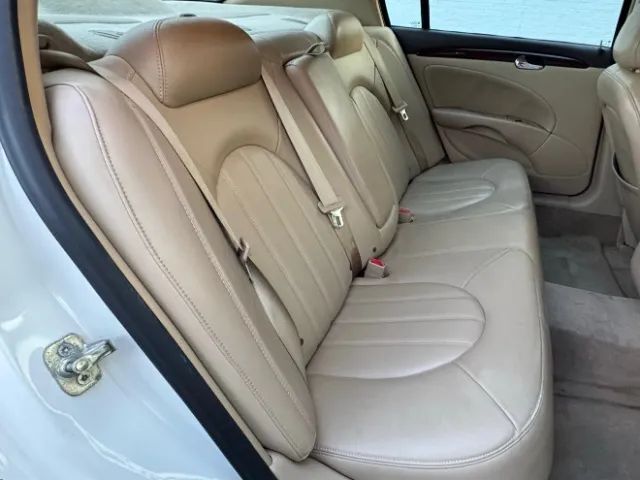 2010 Buick Lucerne CXL Sedan 4D Cincinnati OH