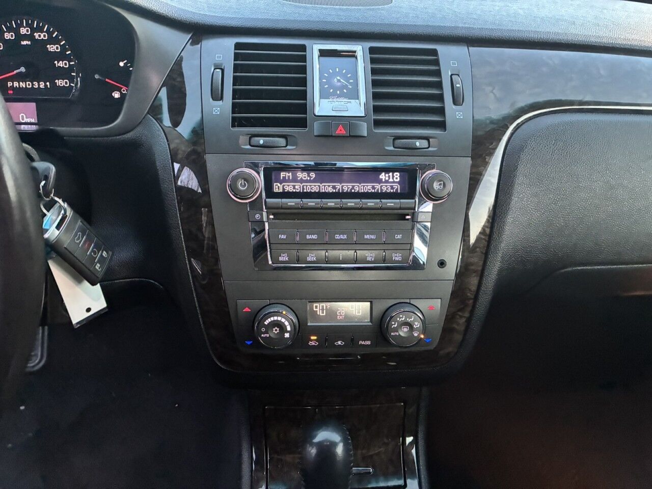 2010 Cadillac DTS w/1SA Charlton MA