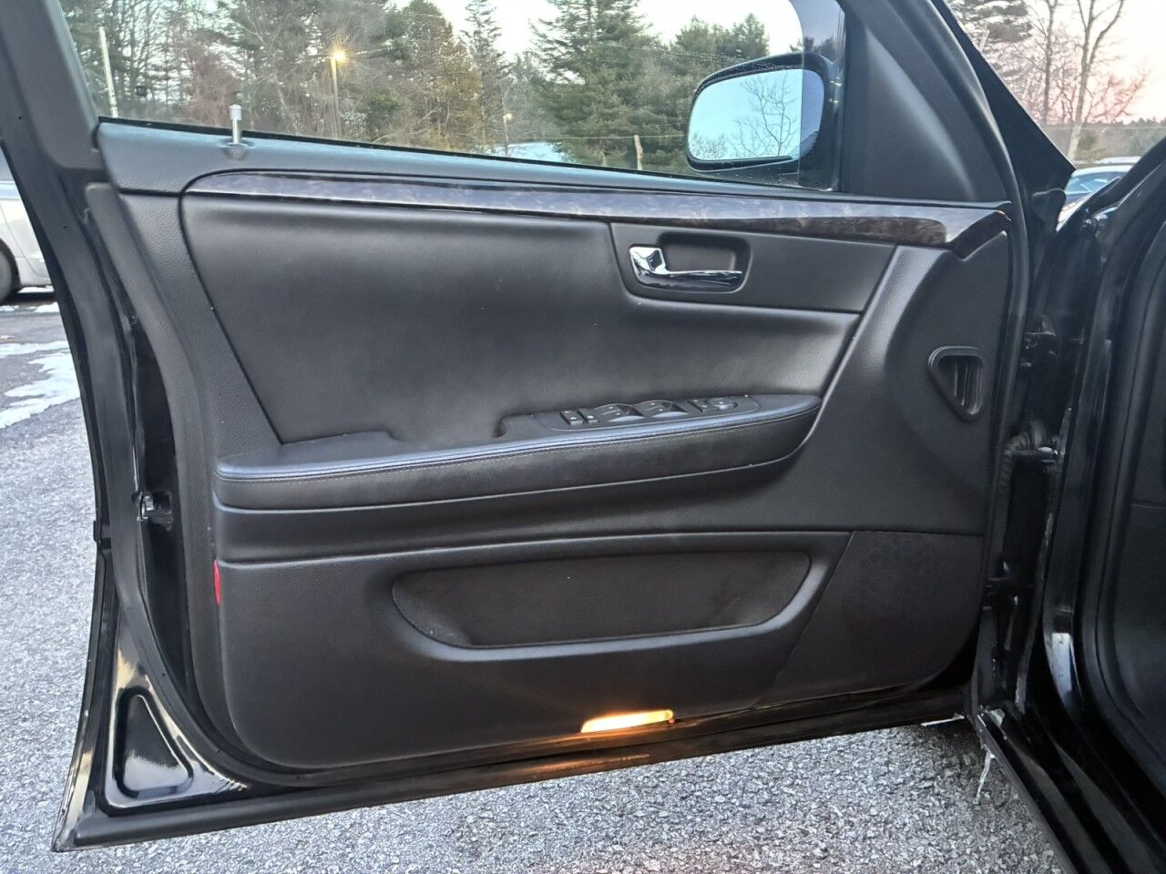 2010 Cadillac DTS w/1SA Charlton MA