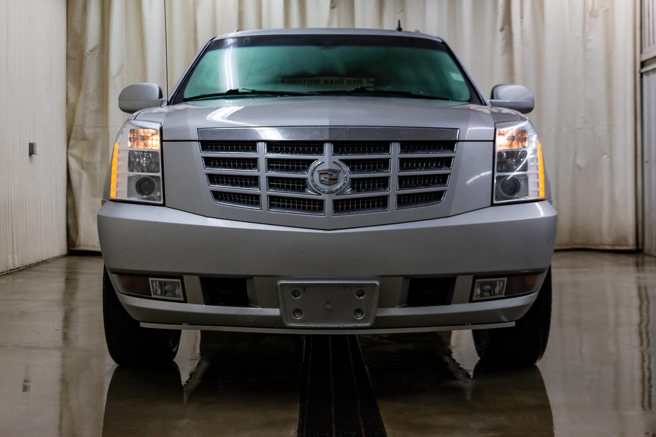 2010 Cadillac Escalade EXT 4x4 Luxury Edition Leather Roof DVD Red Deer AB