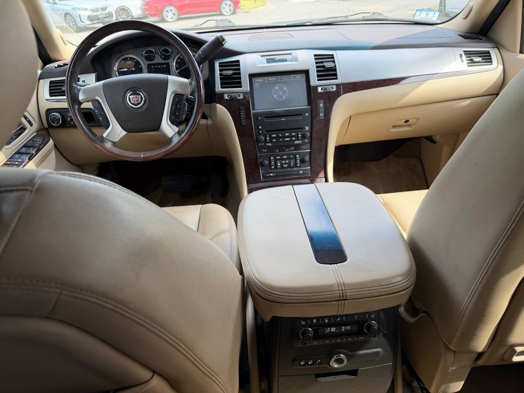 2010 Cadillac Escalade Premium Orange MA