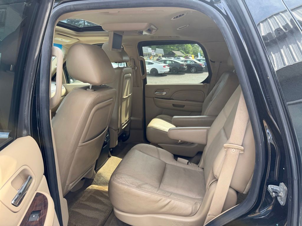 2010 Cadillac Escalade Premium Orange MA