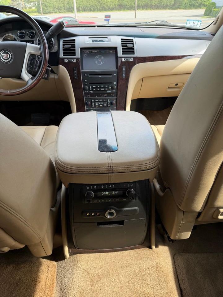 2010 Cadillac Escalade Premium Orange MA