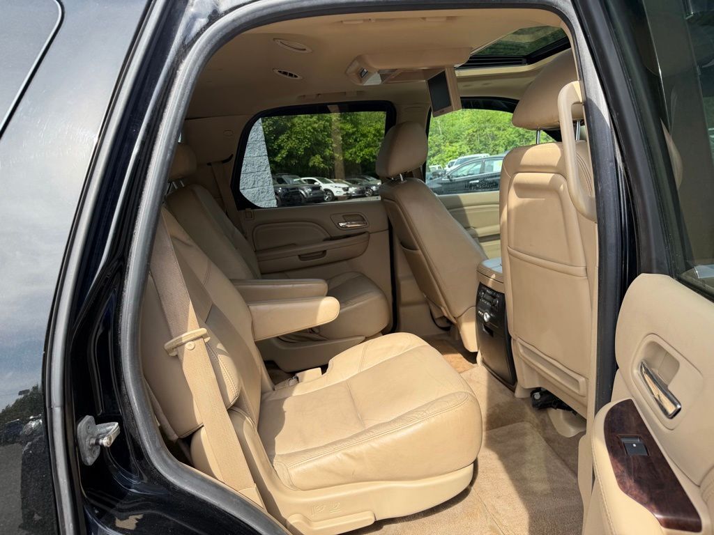 2010 Cadillac Escalade Premium Orange MA