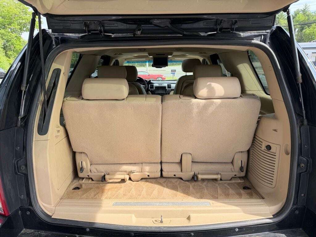 2010 Cadillac Escalade Premium Orange MA