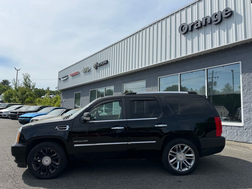 2010 Cadillac Escalade Premium