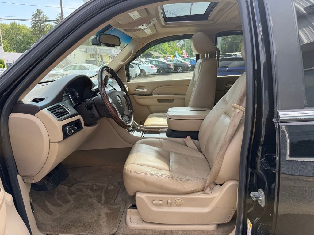 2010 Cadillac Escalade Premium Orange MA