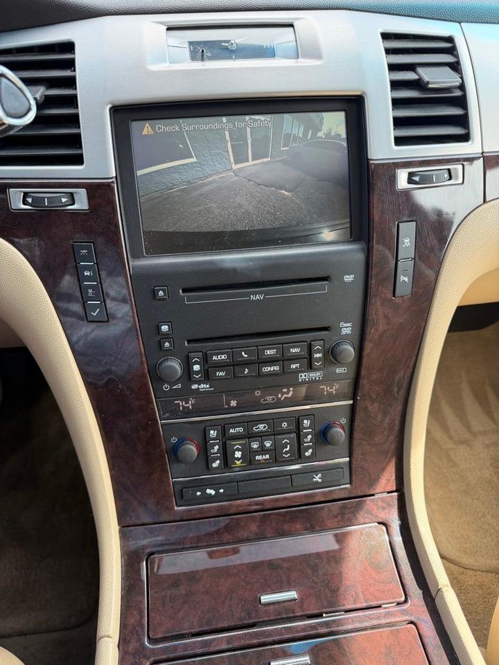 2010 Cadillac Escalade Premium Orange MA