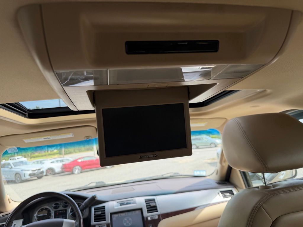 2010 Cadillac Escalade Premium Orange MA