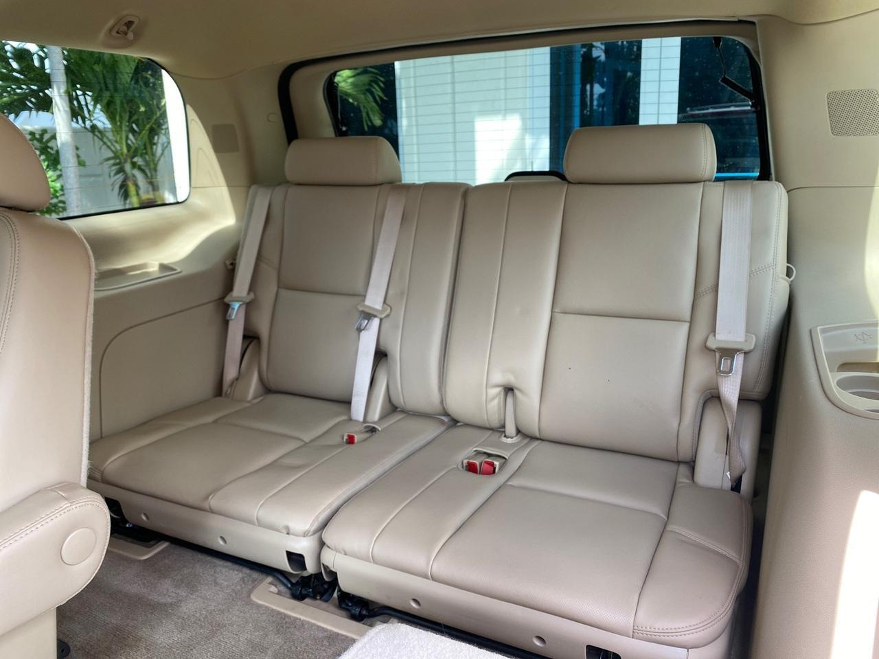 2010 Cadillac Escalade SUNROOF NAV Premium LOW MILES 66,933 Pompano Beach FL