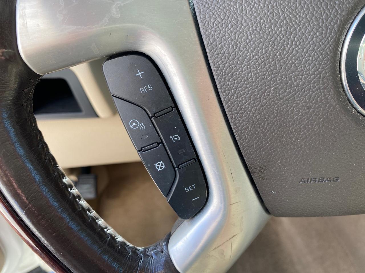 2010 Cadillac Escalade SUNROOF NAV Premium LOW MILES 66,933 Pompano Beach FL