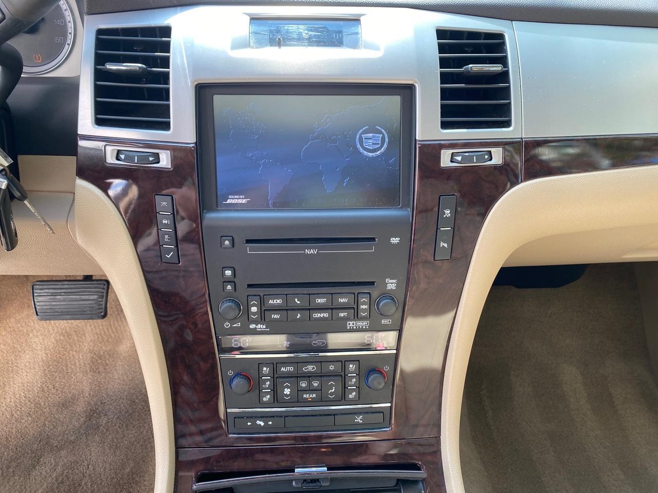 2010 Cadillac Escalade SUNROOF NAV Premium LOW MILES 66,933 Pompano Beach FL