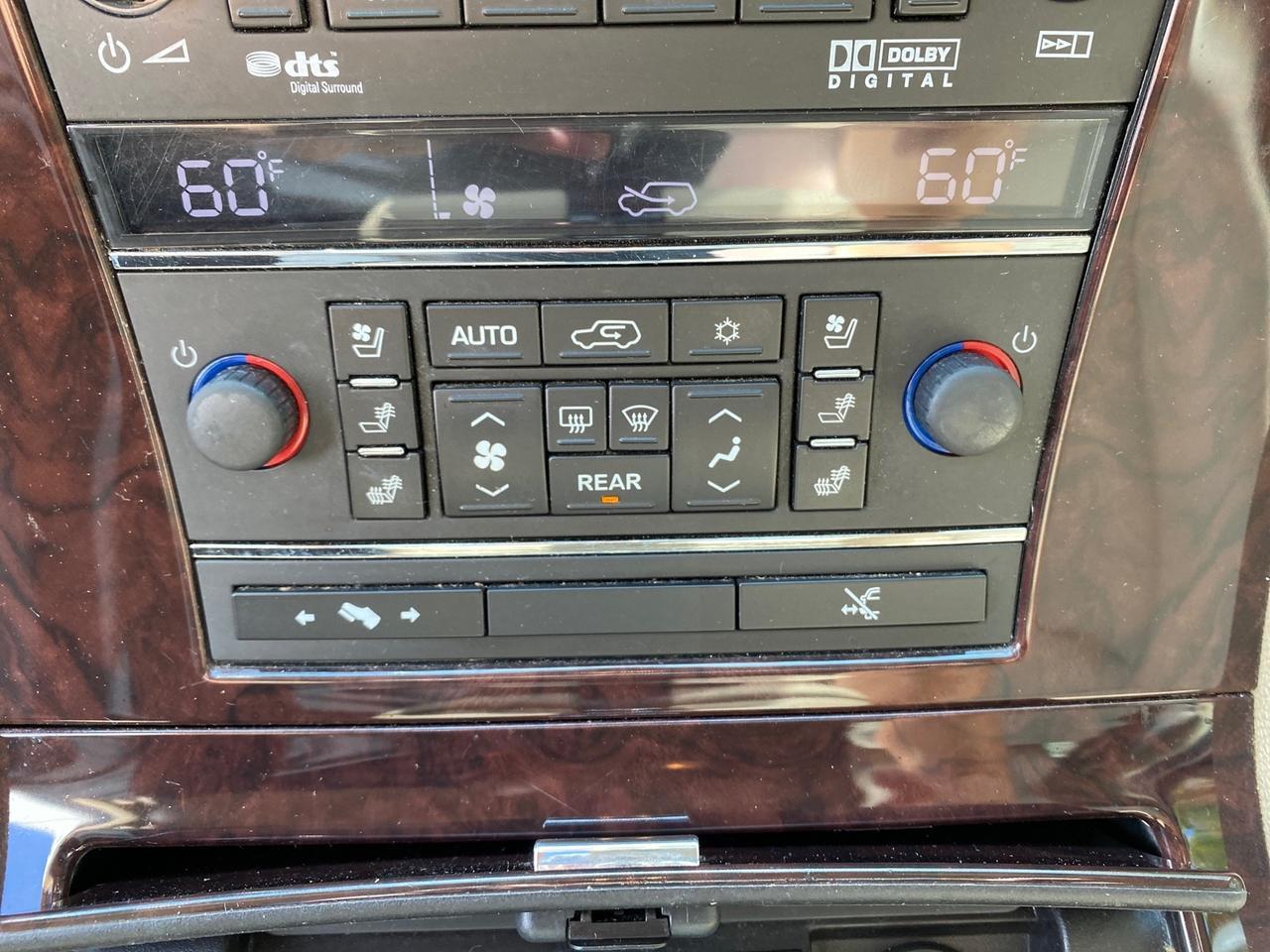 2010 Cadillac Escalade SUNROOF NAV Premium LOW MILES 66,933 Pompano Beach FL