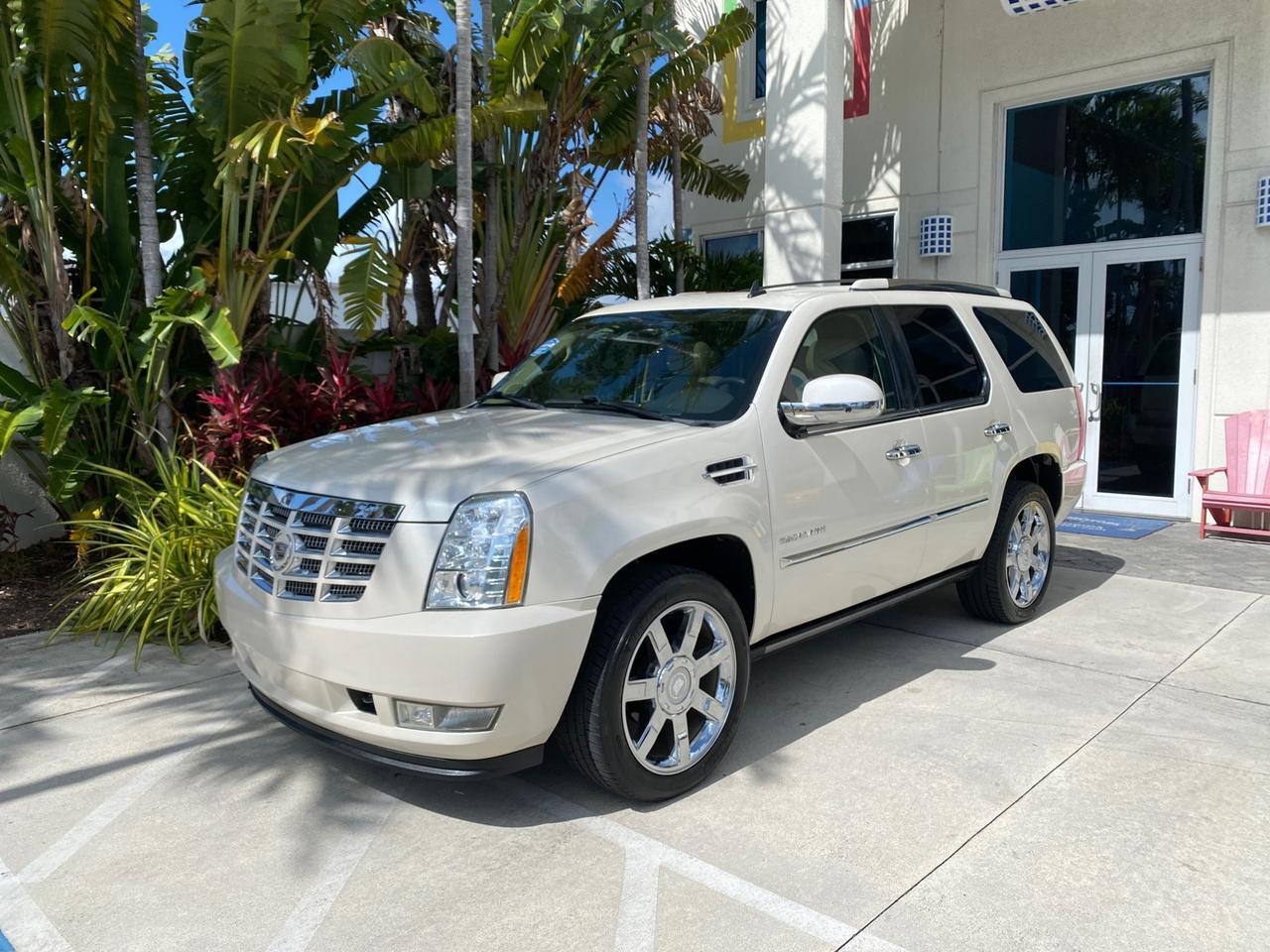 2010 Cadillac Escalade SUNROOF NAV Premium LOW MILES 66,933 Pompano Beach FL