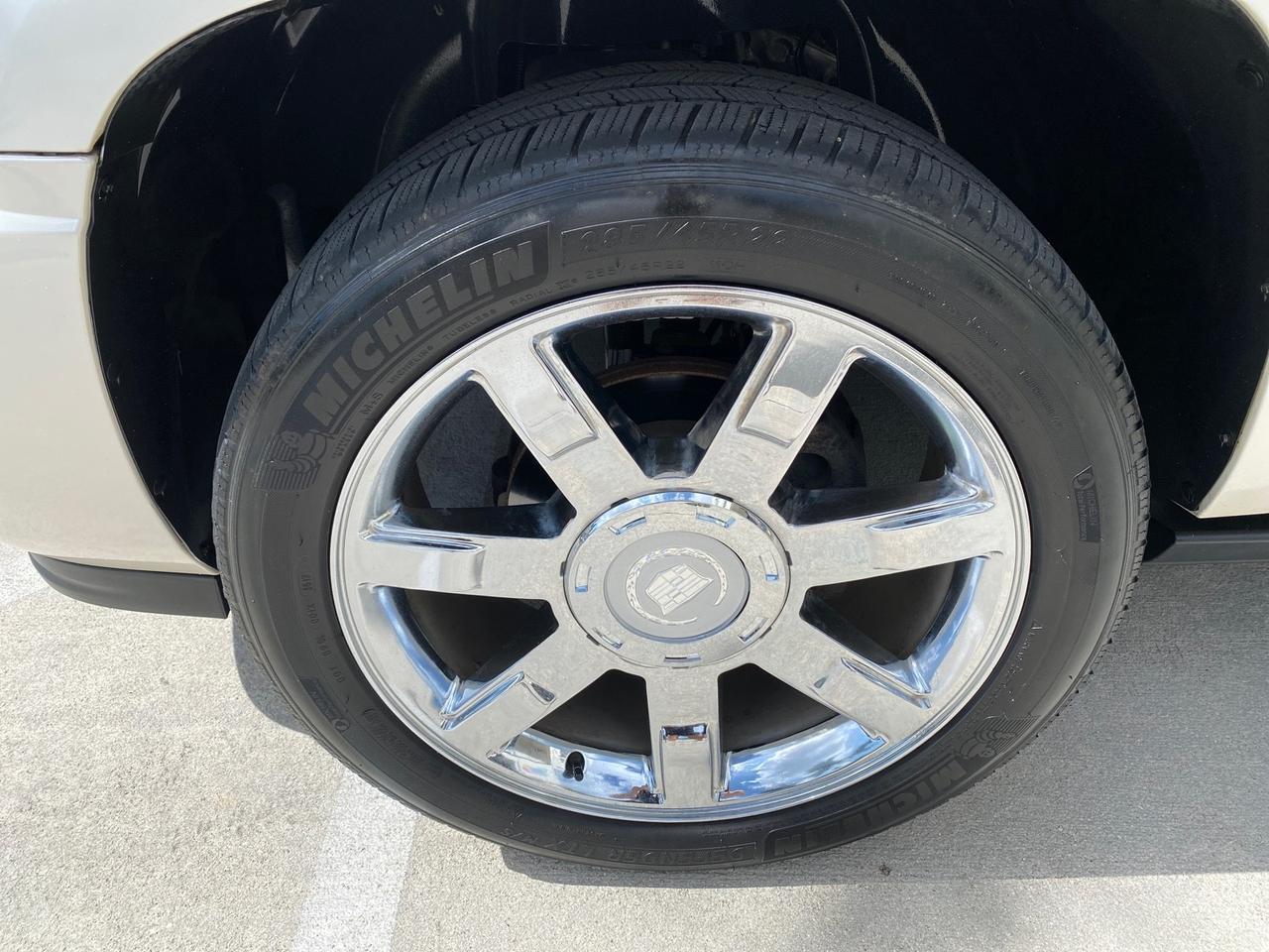 2010 Cadillac Escalade SUNROOF NAV Premium LOW MILES 66,933 Pompano Beach FL