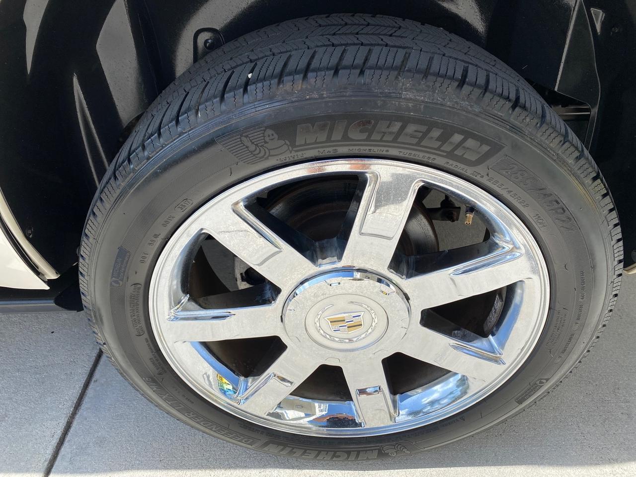 2010 Cadillac Escalade SUNROOF NAV Premium LOW MILES 66,933 Pompano Beach FL