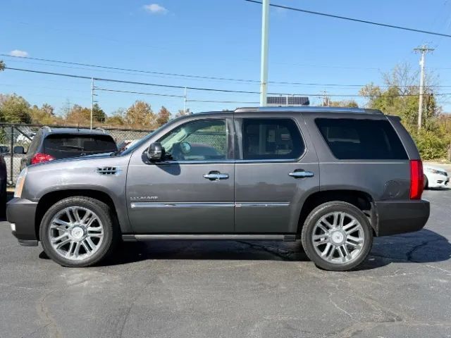 2010 Cadillac Escalade Sport Utility 4D Cincinnati OH