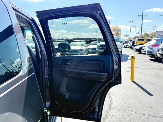 2010 Cadillac Escalade Sport Utility 4D Cincinnati OH