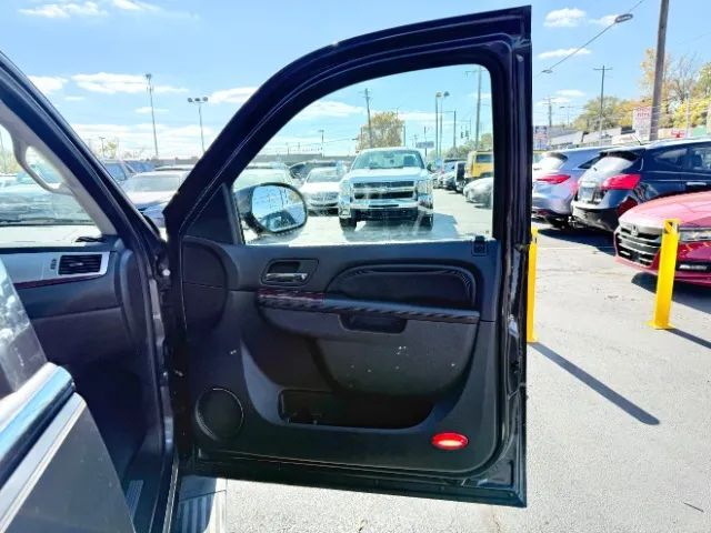 2010 Cadillac Escalade Sport Utility 4D Cincinnati OH