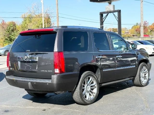 2010 Cadillac Escalade Sport Utility 4D Cincinnati OH