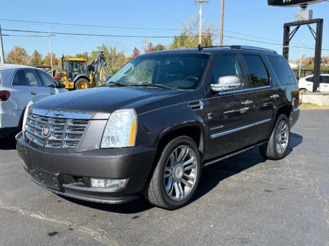 2010 Cadillac Escalade Sport Utility 4D Cincinnati OH