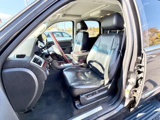 2010 Cadillac Escalade Sport Utility 4D Cincinnati OH