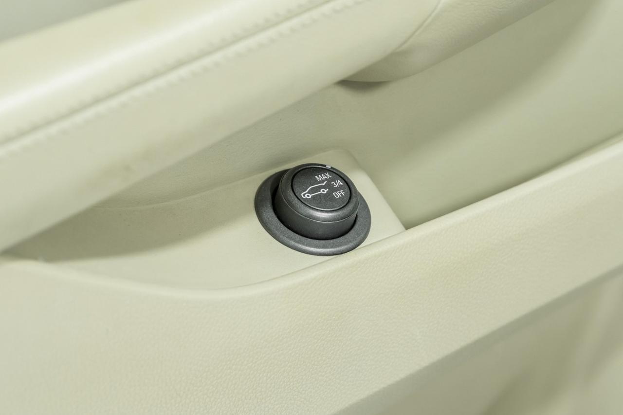 2010 Cadillac SRX LUXURY PANORAMA LEATHER HEATED SEATS KEYLESS START BOSE SOUND SYSTEM Carrollton TX