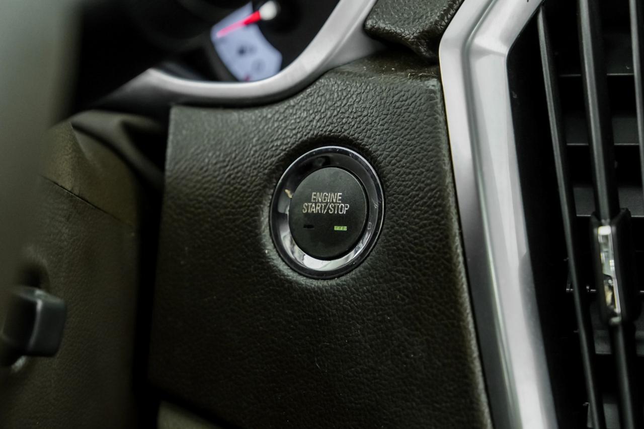 2010 Cadillac SRX LUXURY PANORAMA LEATHER HEATED SEATS KEYLESS START BOSE SOUND SYSTEM Carrollton TX