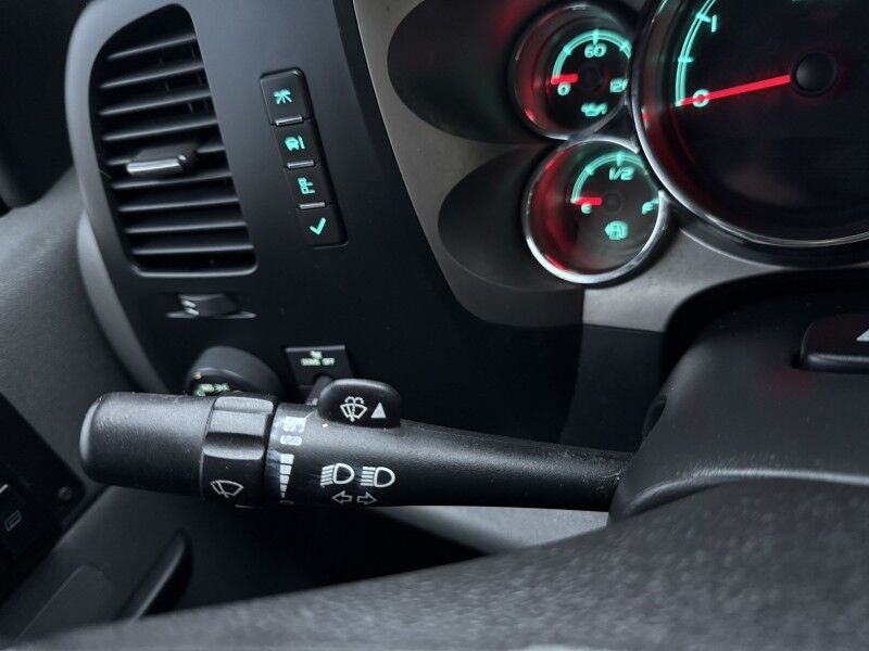 2010 Chevrolet 2500HD 4x4 Diesel Flatbed 47k exempt mi's Work Truck Collinsville OK