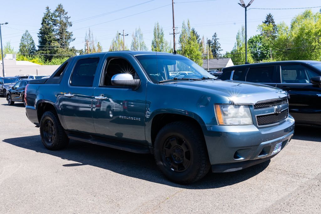 2010 Chevrolet Avalanche 1500 LS