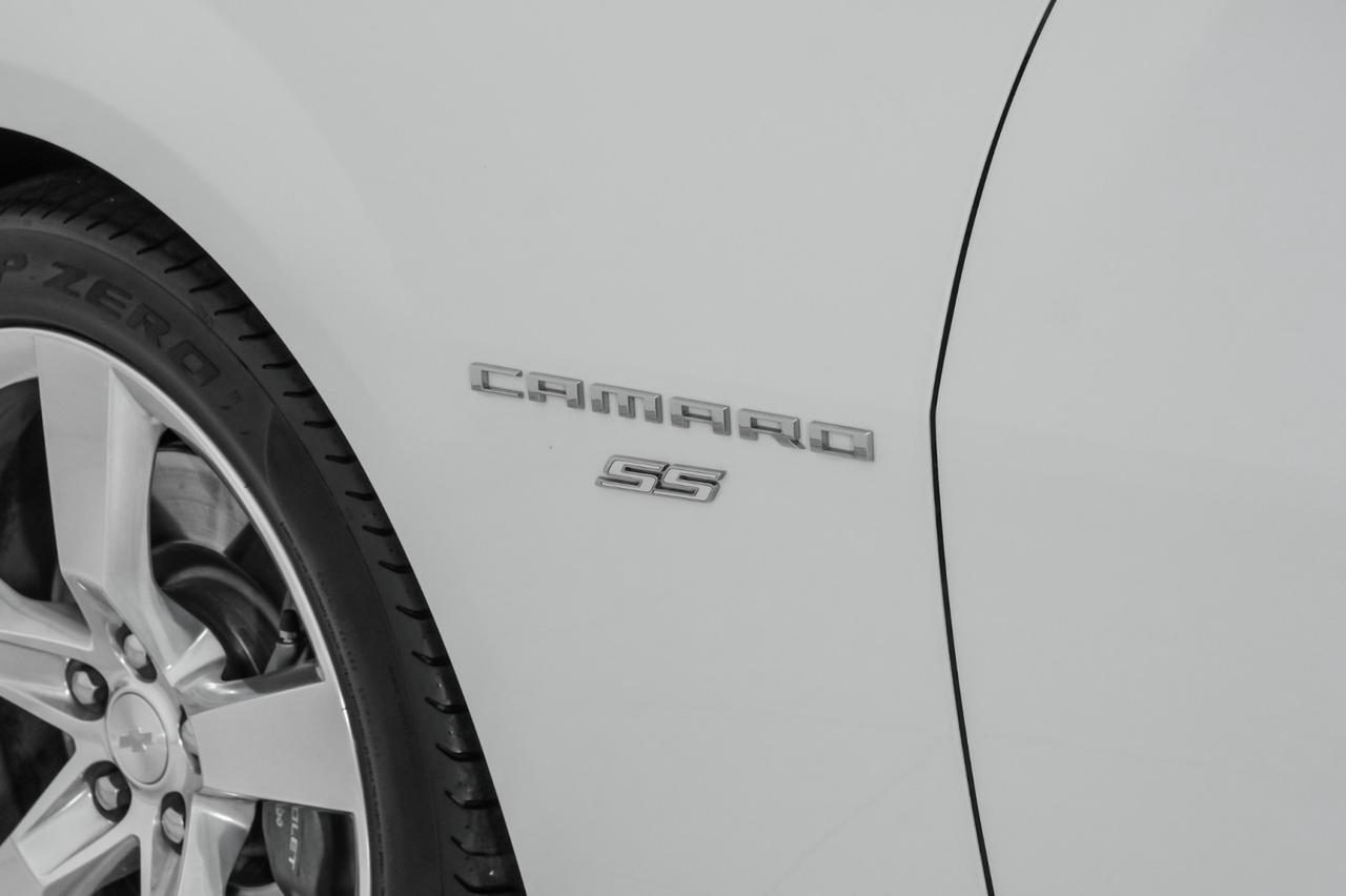 2010 Chevrolet Camaro 2SS AUTOMATIC SUNROOF LEATHER HEATED SEATS BOSTON ACOUSTICS PADDLE SHIFTERS Carrollton TX