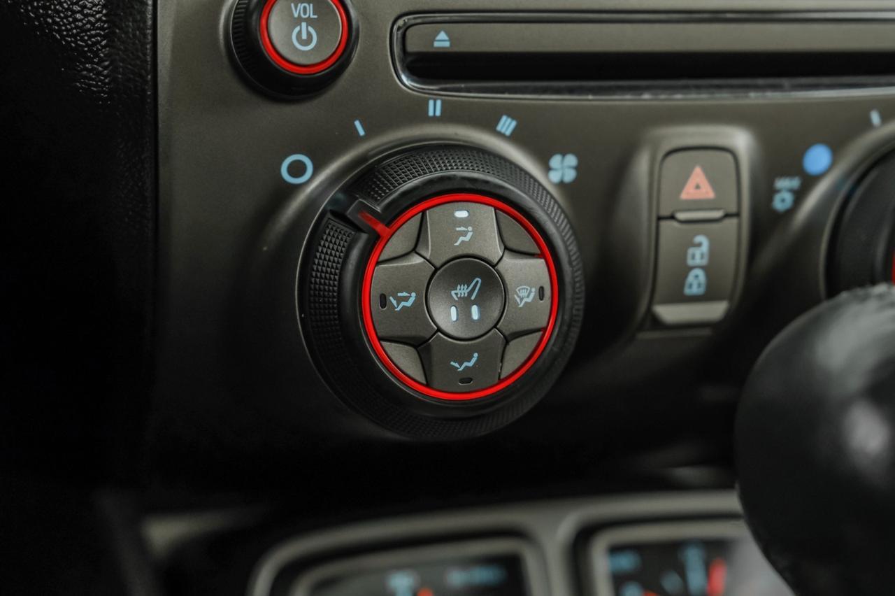 2010 Chevrolet Camaro 2SS AUTOMATIC SUNROOF LEATHER HEATED SEATS BOSTON ACOUSTICS PADDLE SHIFTERS Carrollton TX