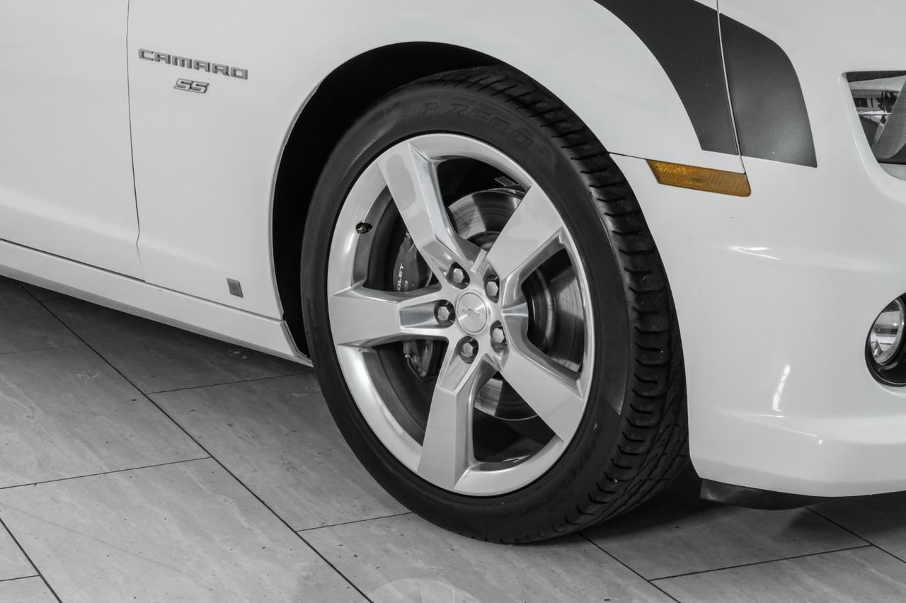 2010 Chevrolet Camaro 2SS AUTOMATIC SUNROOF LEATHER HEATED SEATS BOSTON ACOUSTICS PADDLE SHIFTERS Carrollton TX